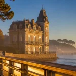 Chateau a visiter arcachon : Château Deganne à Arcachon au coucher du soleil